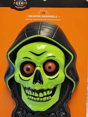 Hyde and Eek Lights Up Talking 8” Reaper Doorbell Door Knocker Halloween Skull